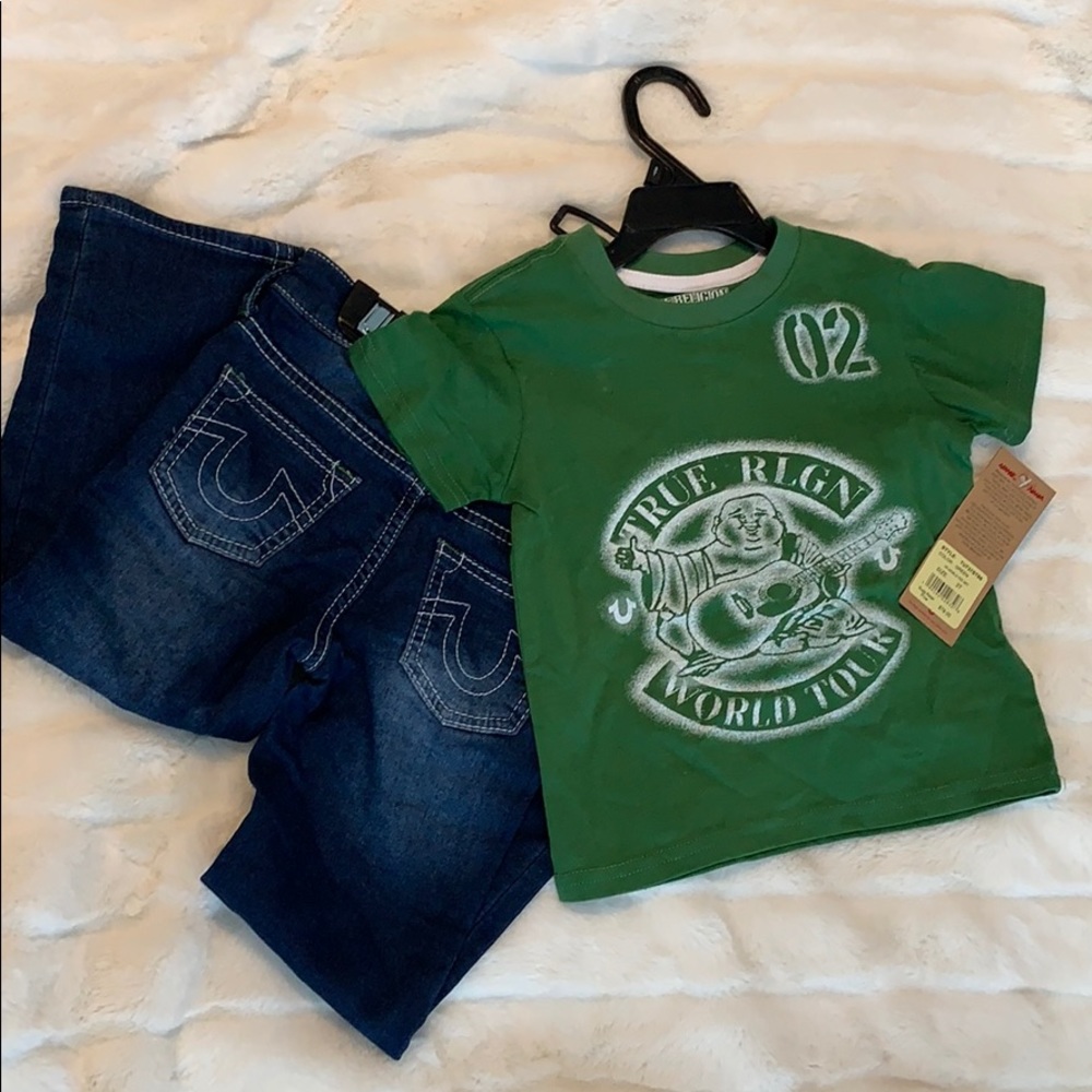 True Religion 3T set